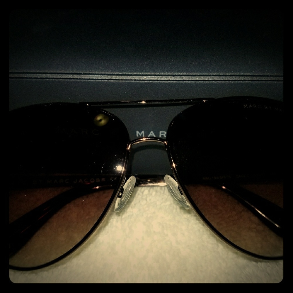 Marc by Marc Jacobs aviator  brown sunglasses